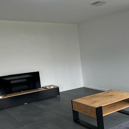 Moderne Ferienwohnung Sonnenbuehl Singen Exterior photo