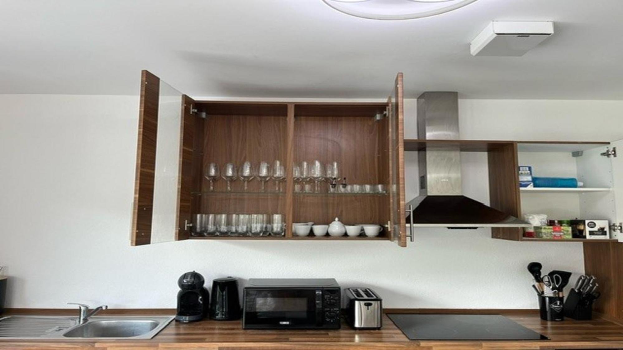 Moderne Ferienwohnung Sonnenbuehl Singen Exterior photo