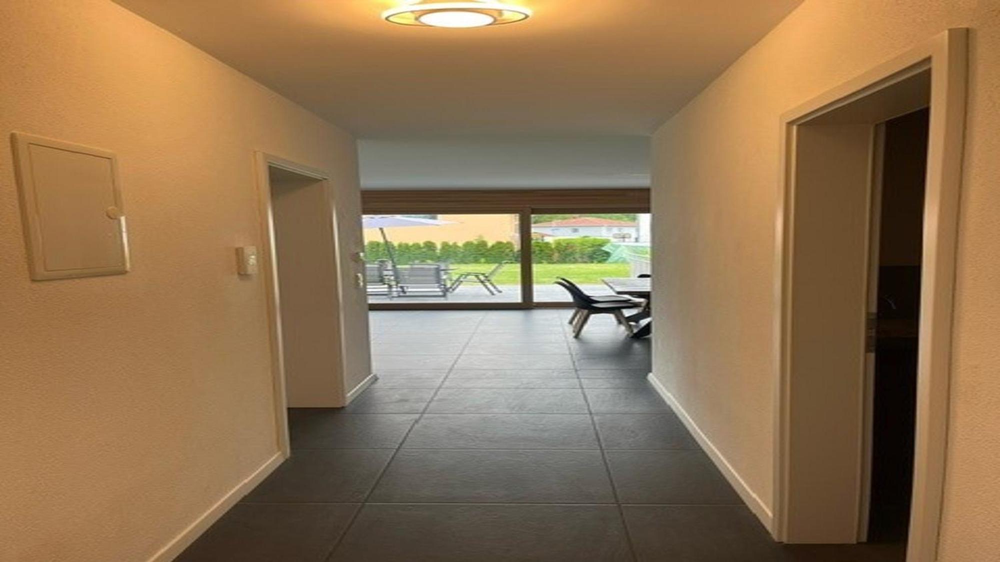 Moderne Ferienwohnung Sonnenbuehl Singen Exterior photo
